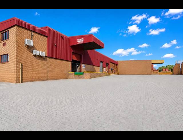 2,148M² WAREHOUSE TO LET IN LASER PARK
